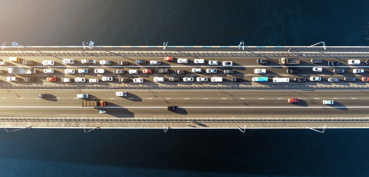 photo- cars on a long bridge